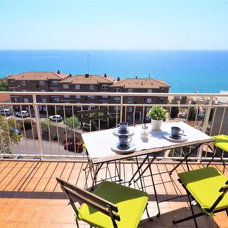 Carmen Seaview & Beach - Apartment Montgat Luaran gambar