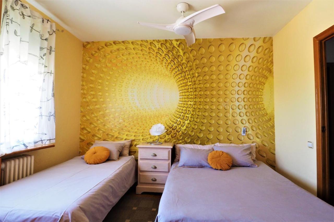 Carmen Seaview & Beach - Apartment Montgat Luaran gambar