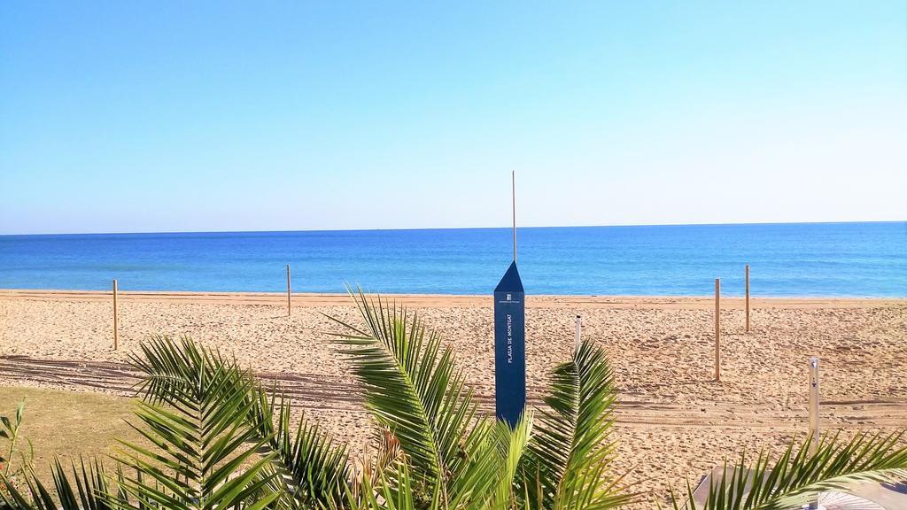 Carmen Seaview & Beach - Apartment Montgat Luaran gambar