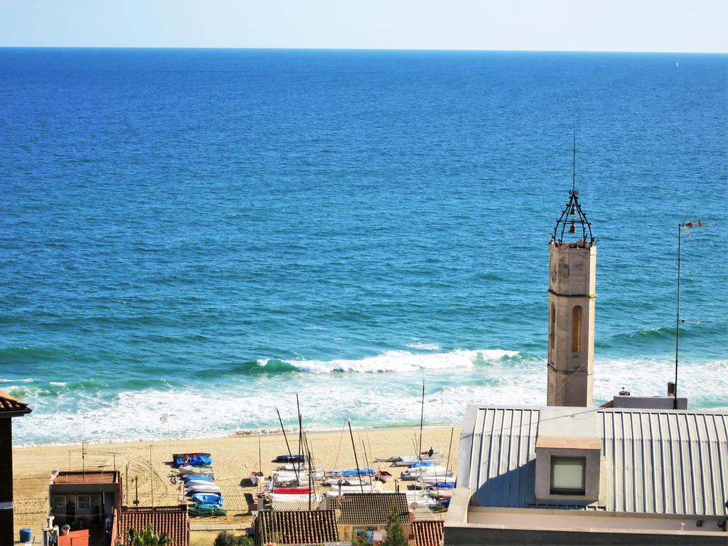 Carmen Seaview & Beach - Apartment Montgat Luaran gambar